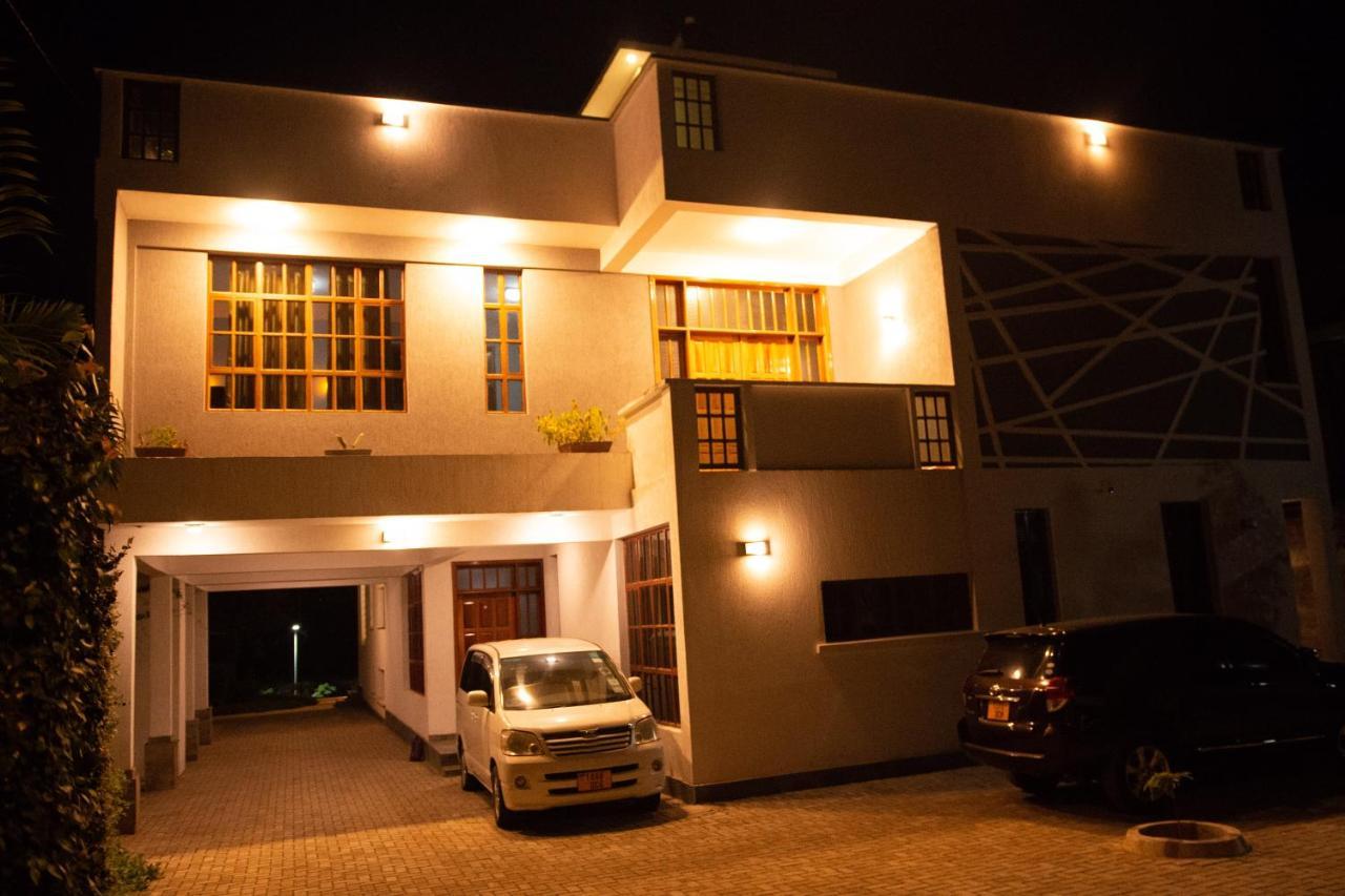 Arusha Royal Bed and Breakfast Exterior foto